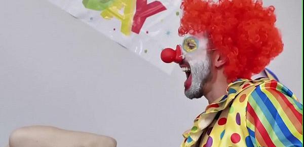  Fetish milf fucks clown for cum in mouth